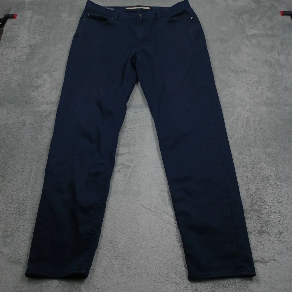 Banana Republic Jeans Mens 35x32 Blue Travel Athletic Fit Preppy